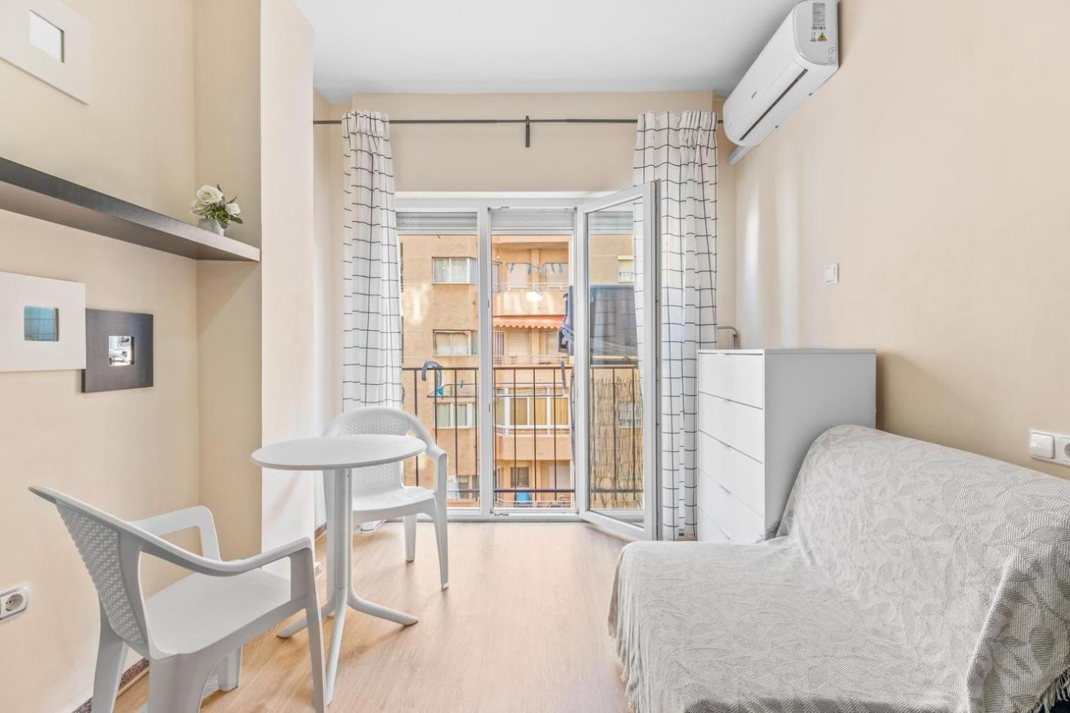 Studio A 200M De La Playa Los Locos 托雷维耶哈 外观 照片